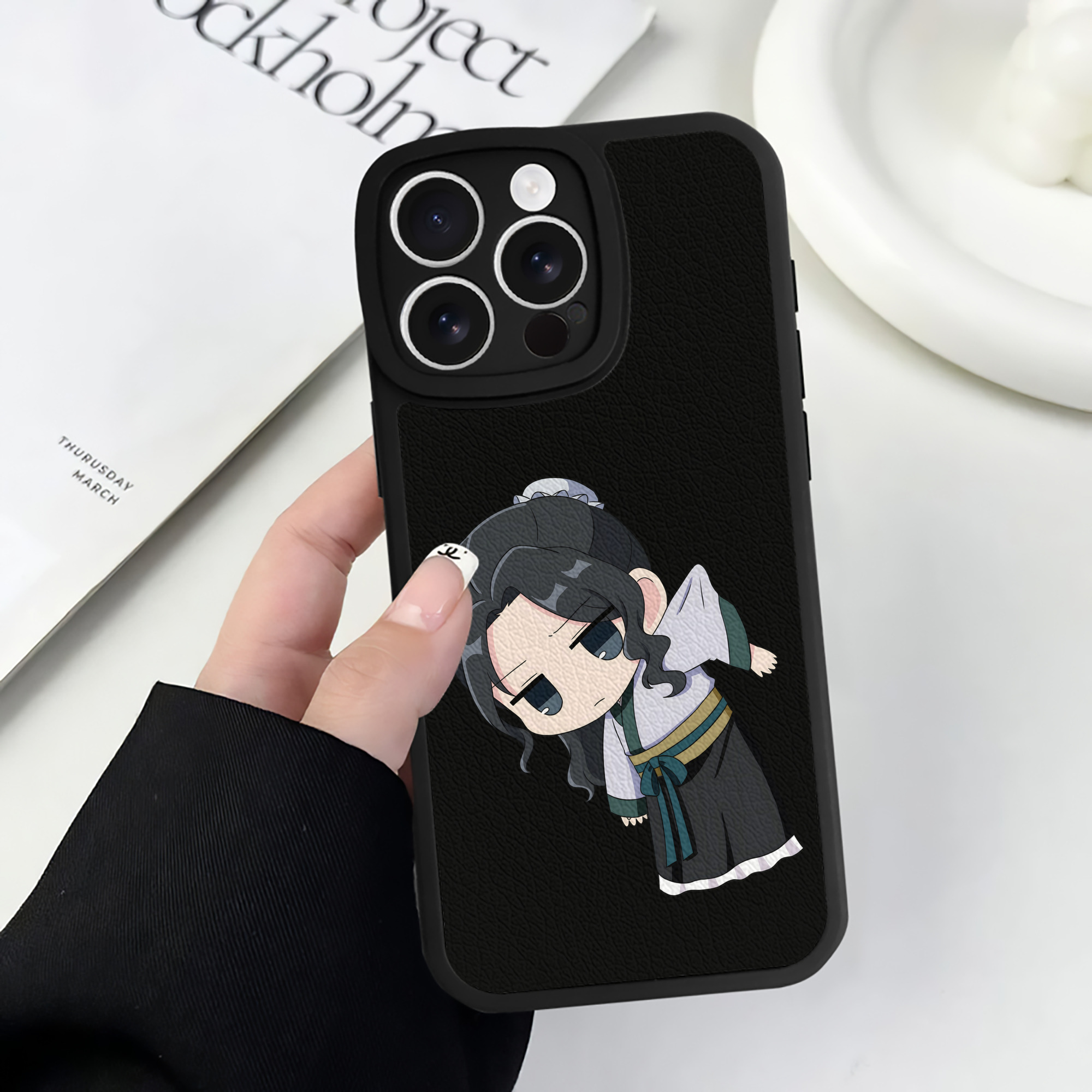 薬屋のひとりごと The Apothecary Diaries 【iPhone 16シリーズ対応】シリコンスマホケース（レザー調） 材質：シリコン